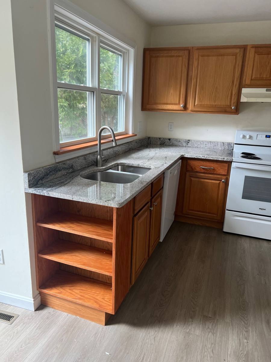Apartment for rent at 1815 Falmouth Rd, Centerville, MA 02632