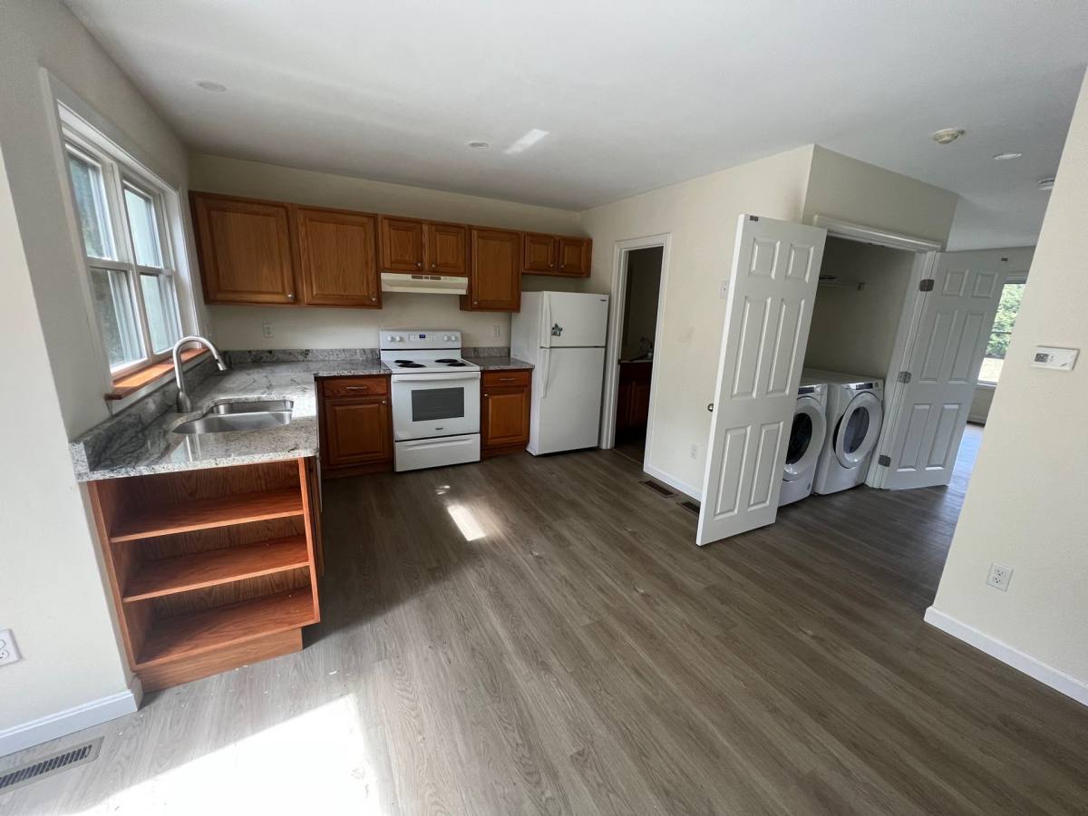 Apartment for rent at 1815 Falmouth Rd, Centerville, MA 02632