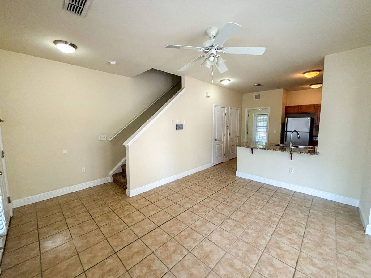 Condo for rent at 2972 SW 35th Place, Gainesville, FL 32608