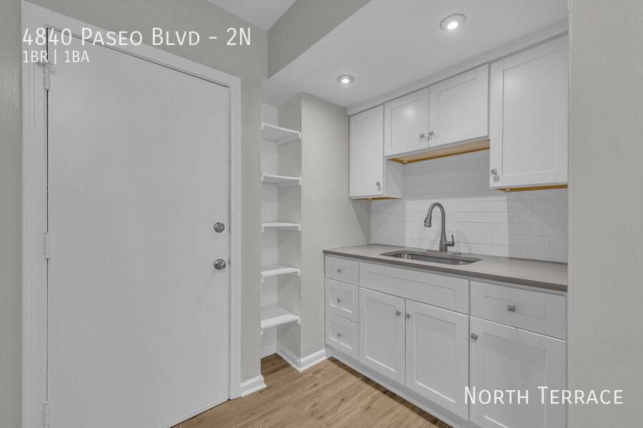 Apartment for rent at 4840 Paseo Blvd, Kansas City, MO 64110