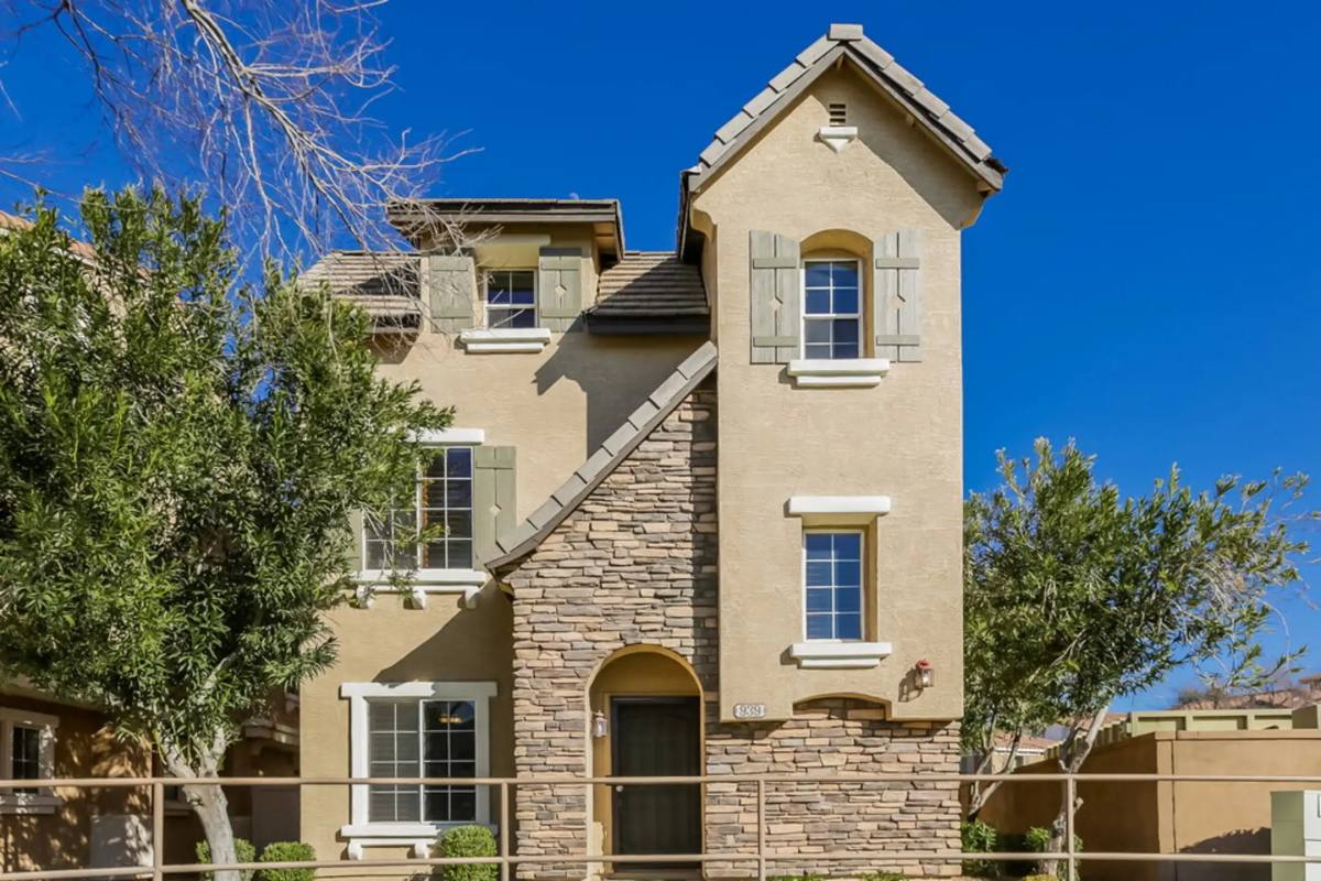 939 W Aspen Way, Gilbert, AZ 85233