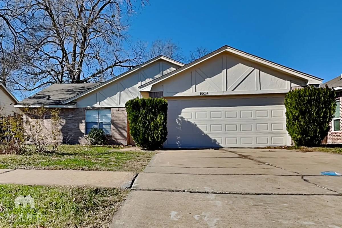 House for rent at 10014 King Ranch Lane, Sugar Land, TX 77498