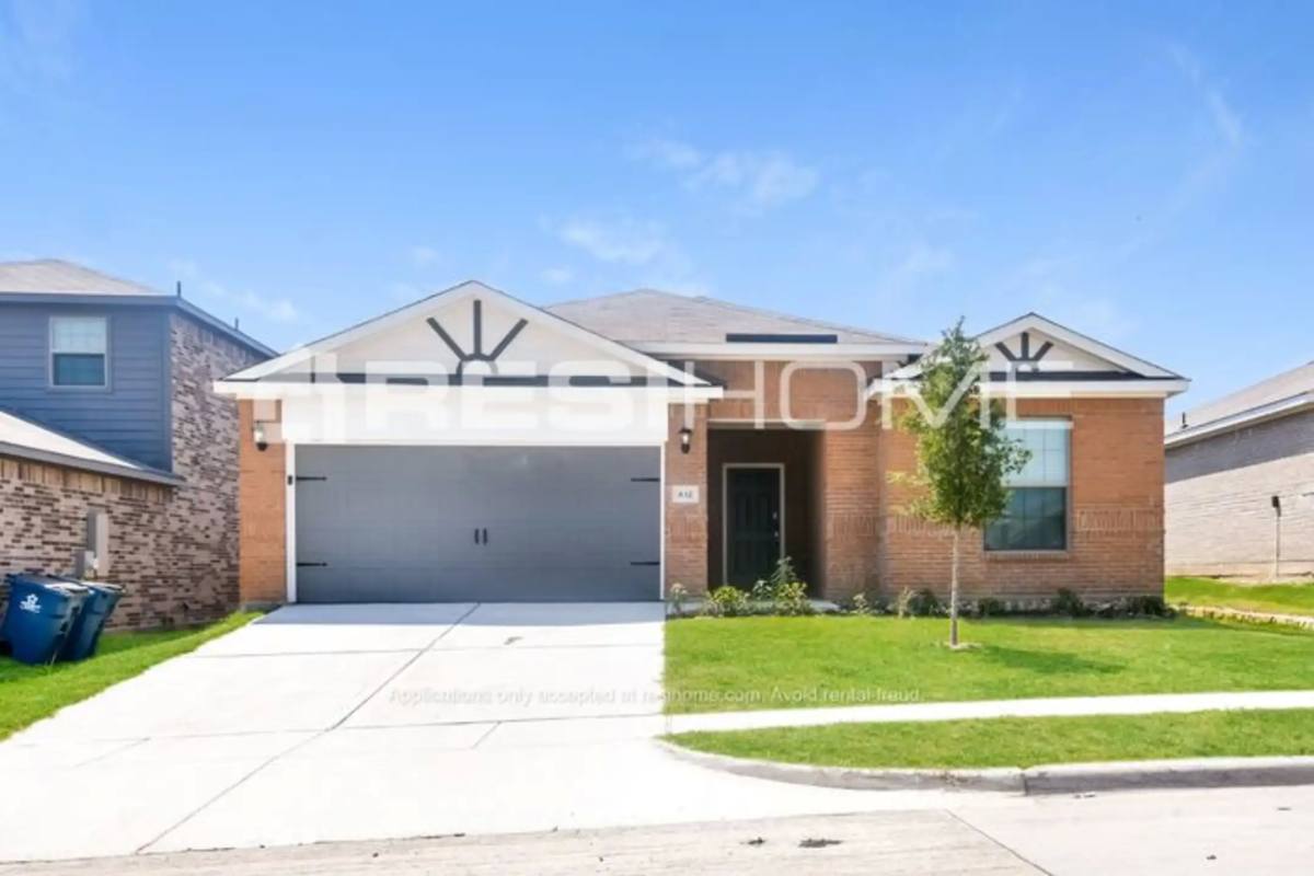 House for rent at 632 Aqueduct Dr, Seagoville, TX 75159