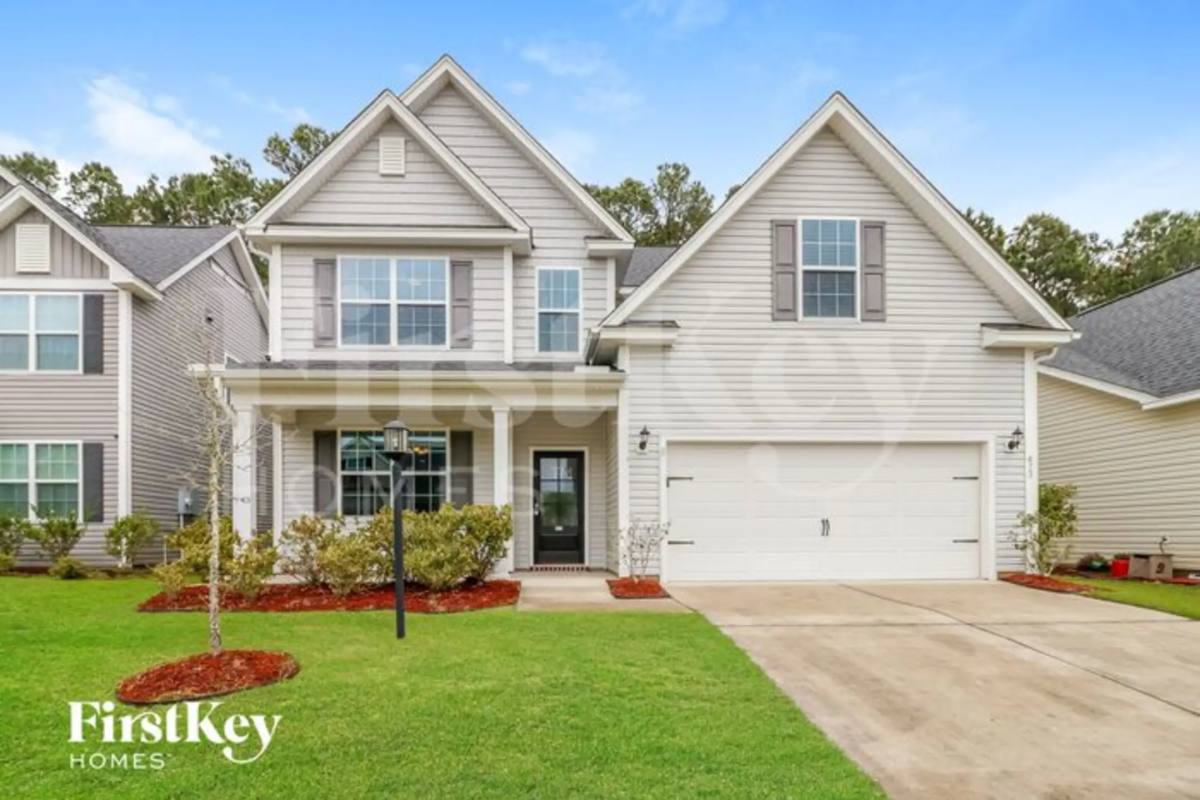 House for rent at 473 Foxbank Plantation Blvd, Moncks Corner, SC 29461