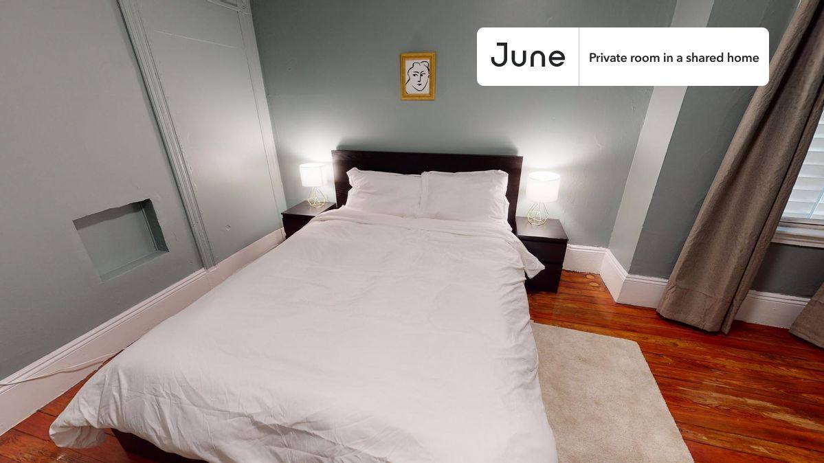 Apartment for rent at 11 Linden St, Allston, MA 02134