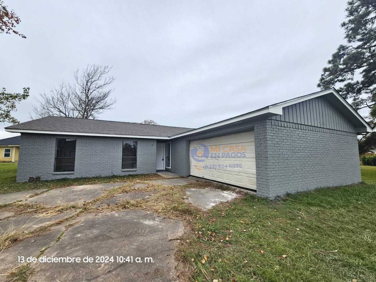 House for rent at 124 Candlelight Lane, Livingston, TX 77351