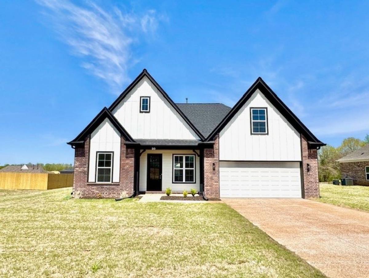 Apartment for rent at 20 Hughetta St N, Oakland, TN 38060