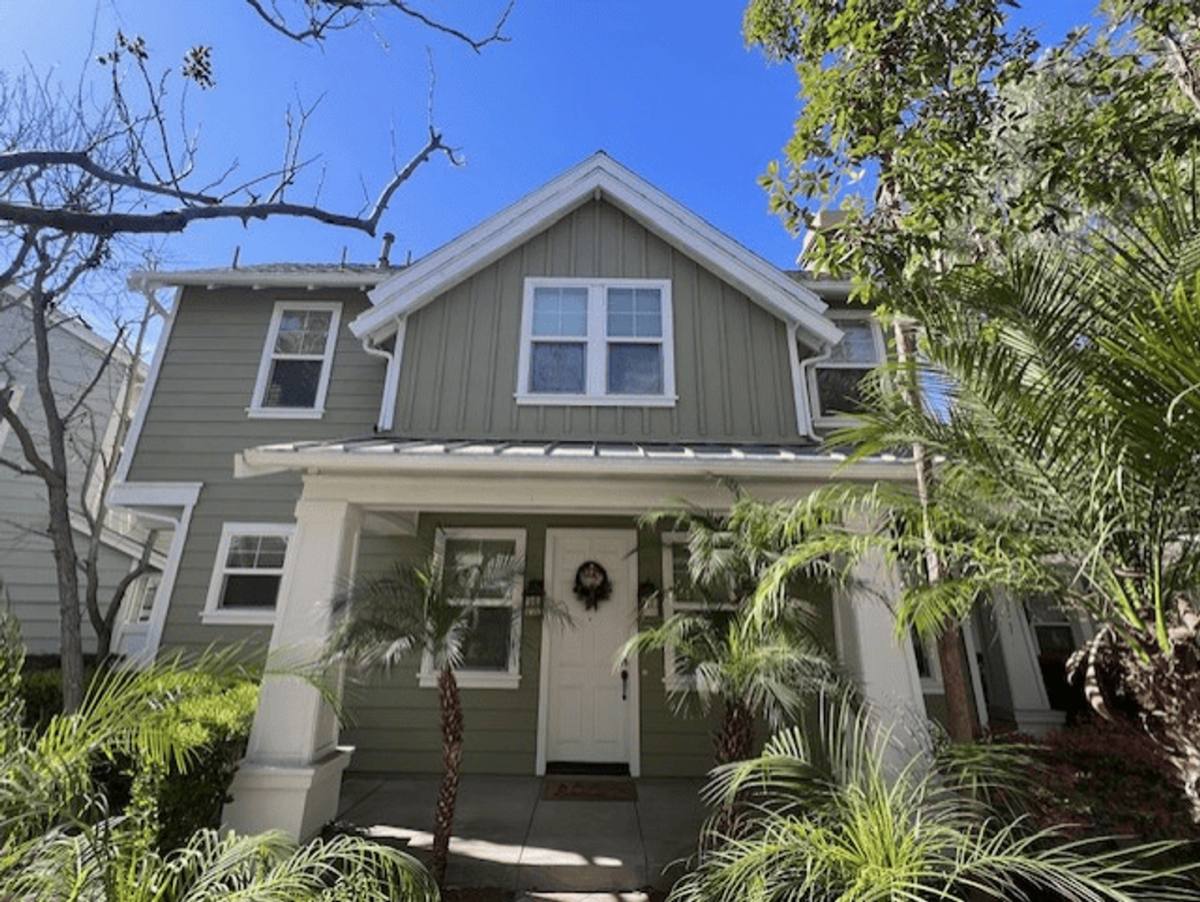 Condo for rent at 18 Thorp Spring, Ladera Ranch, CA 92694