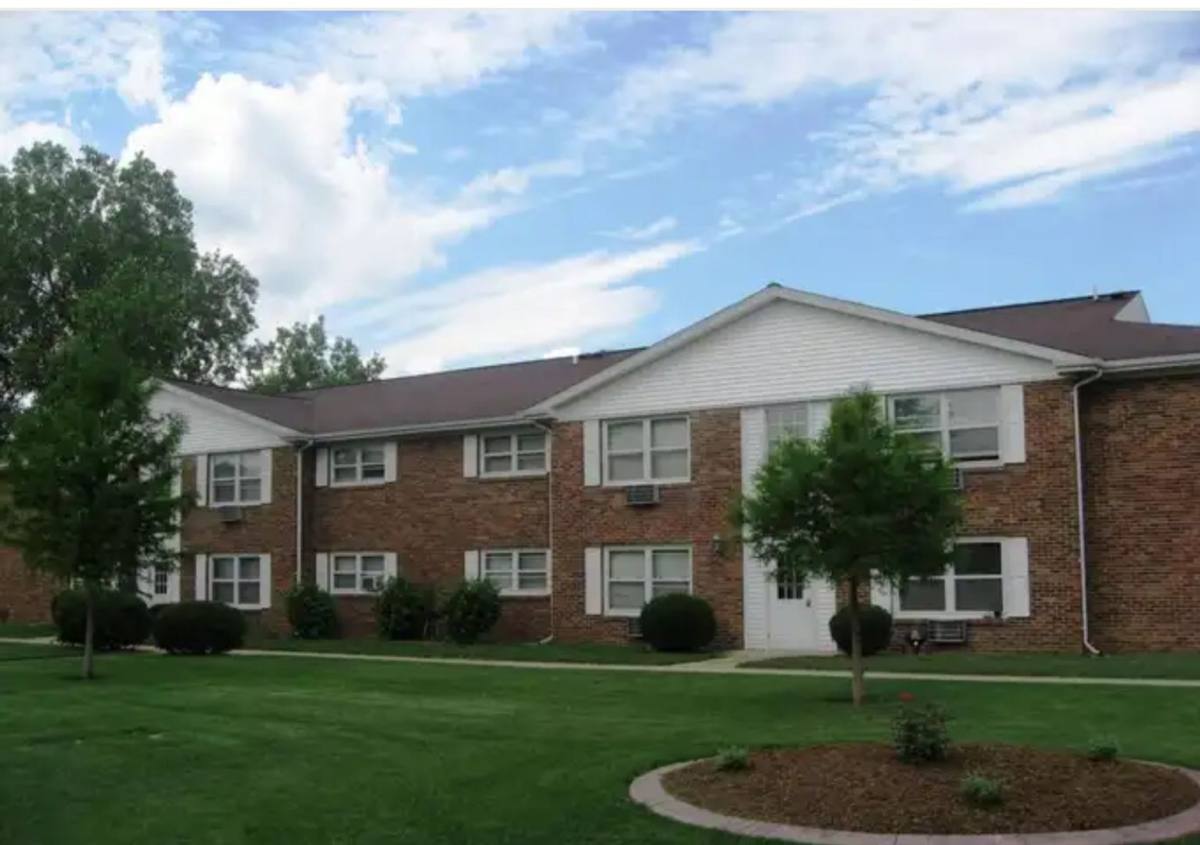 Apartment for rent at 1701 - 1723 E Florida Ave, Urbana, IL 61802