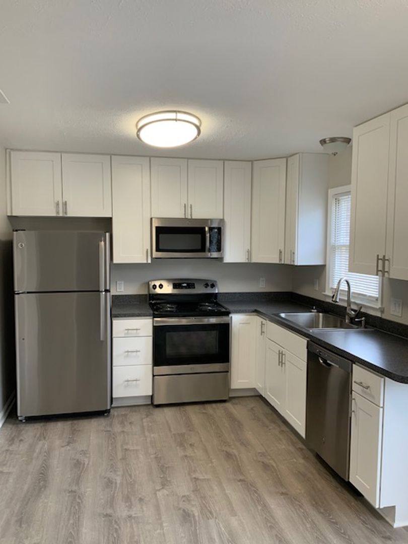 Apartment for rent at 1 - 40 Raleigh Court, Winchester, VA 22601