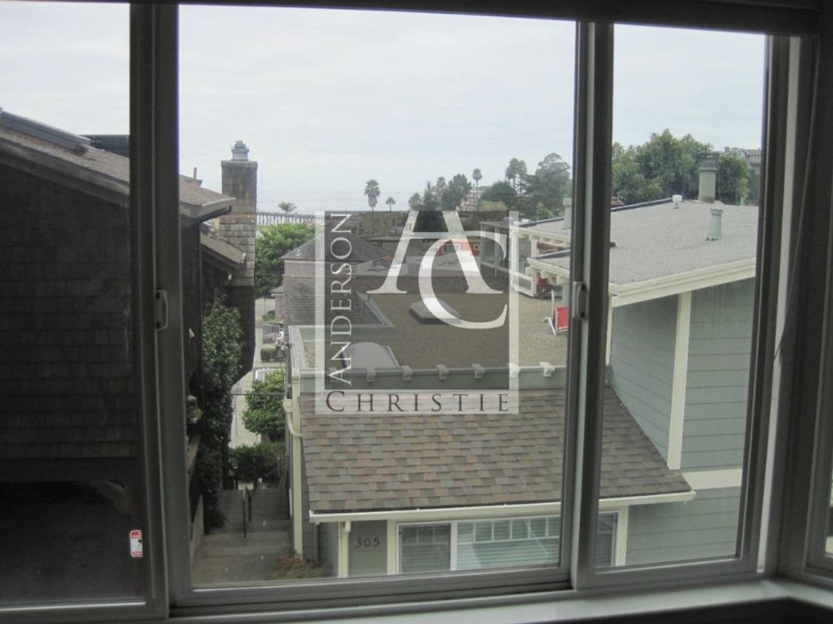 Apartment for rent at 301 Fanmar Way, Capitola, CA 95010
