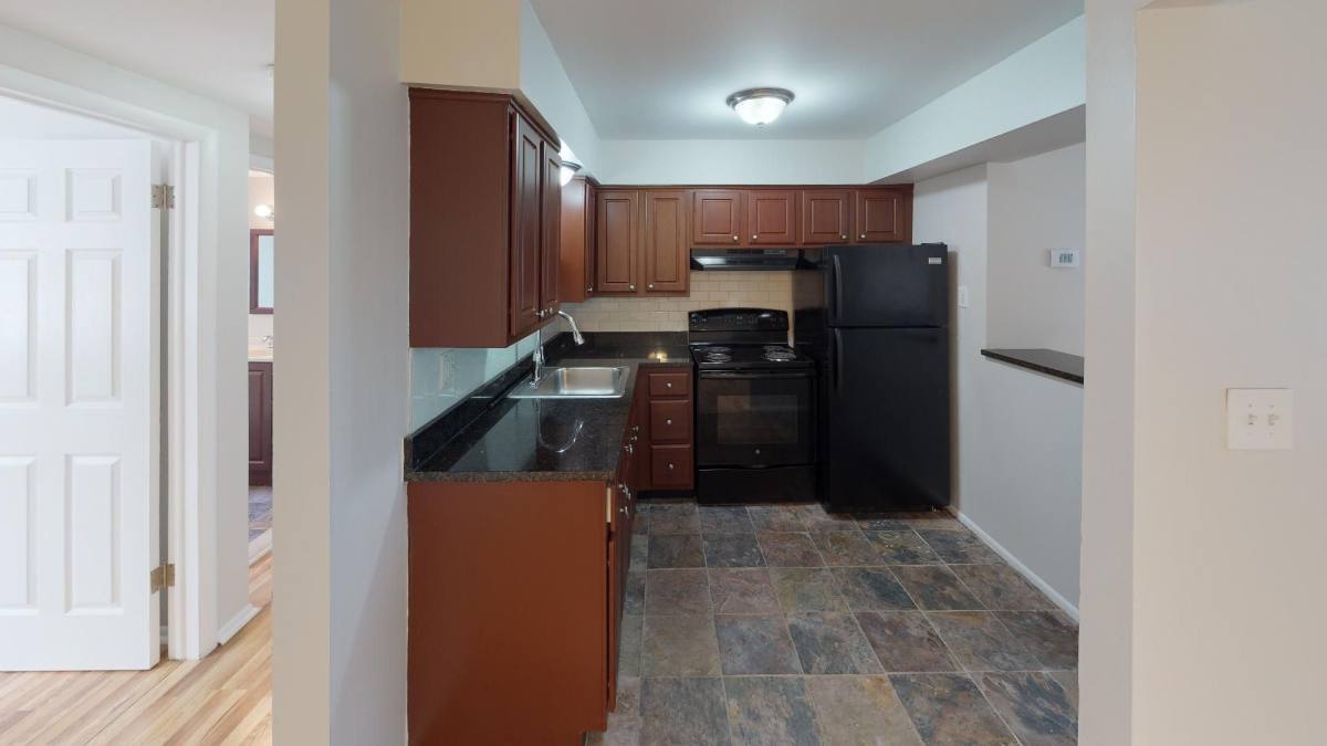 Apartment for rent at 1125 N Sherman, Royal Oak, MI 48067