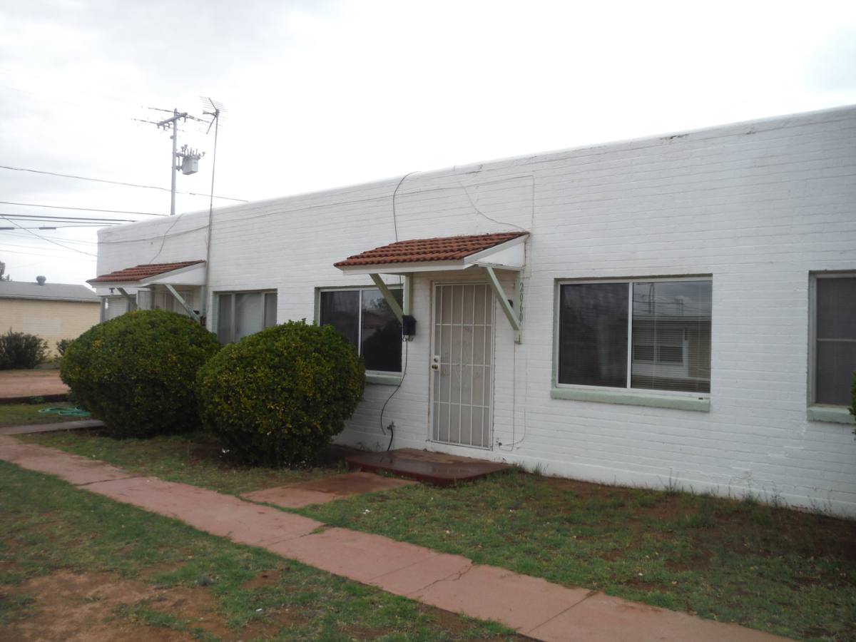 Apartment for rent at 2052 E 10th St, Douglas, AZ 85607