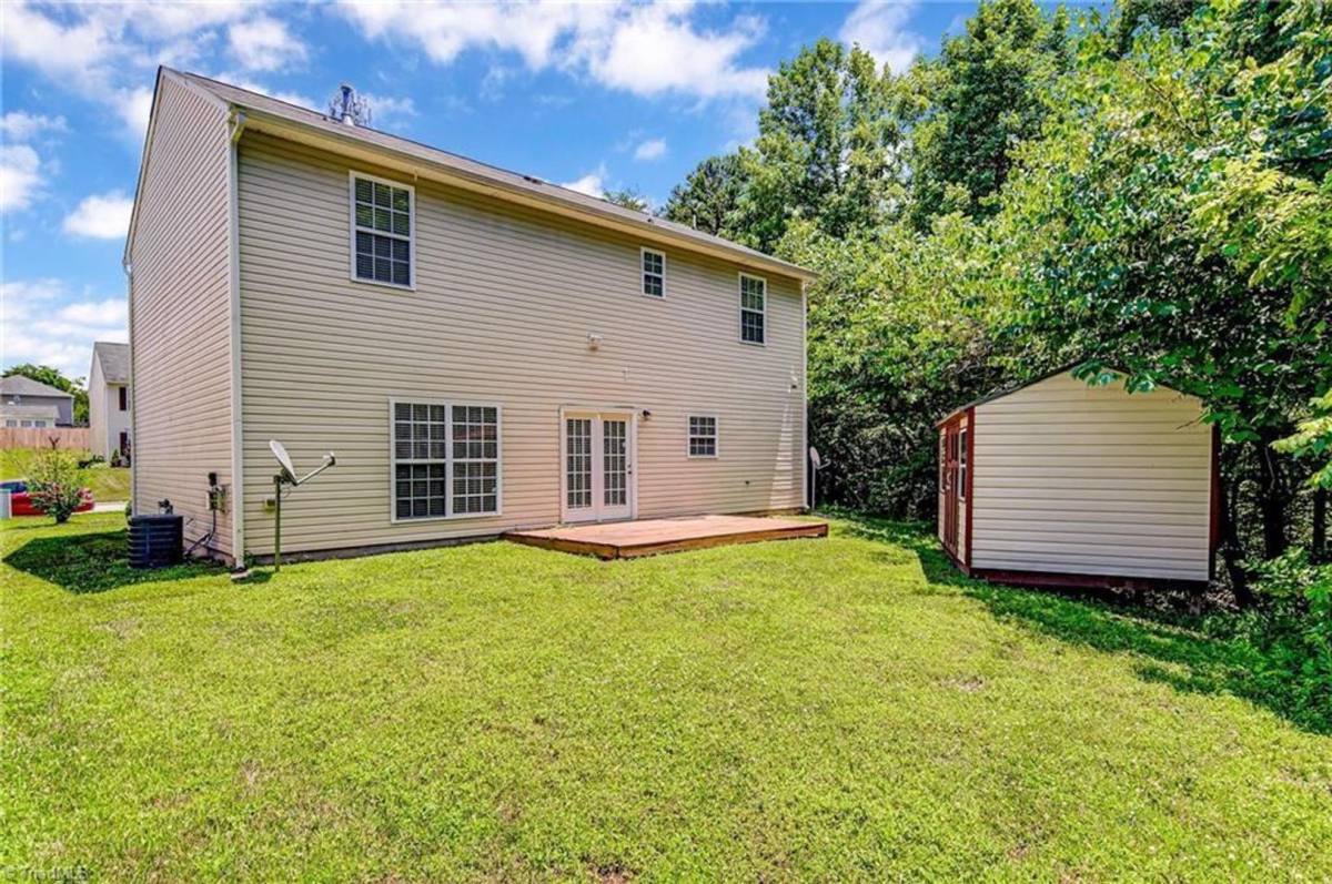 House for rent at 4293 Kelso Dr, High Point, NC 27265