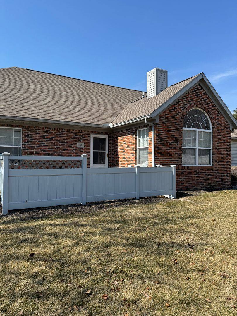 Condo for rent at 366 Stonegate, Bowling Green, OH 43402