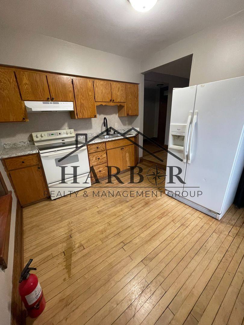 Apartment for rent at 24 W Main St, Hayfield, MN 55940