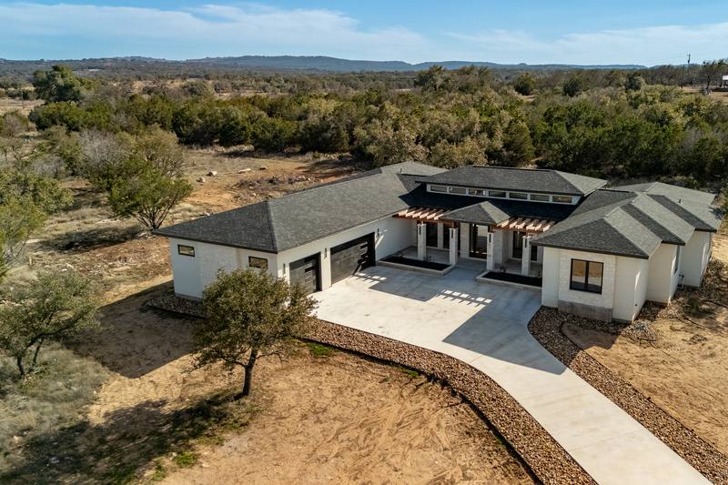 House for rent at 6425 Ranch Rd 962 W, Round Mountain, TX 78663