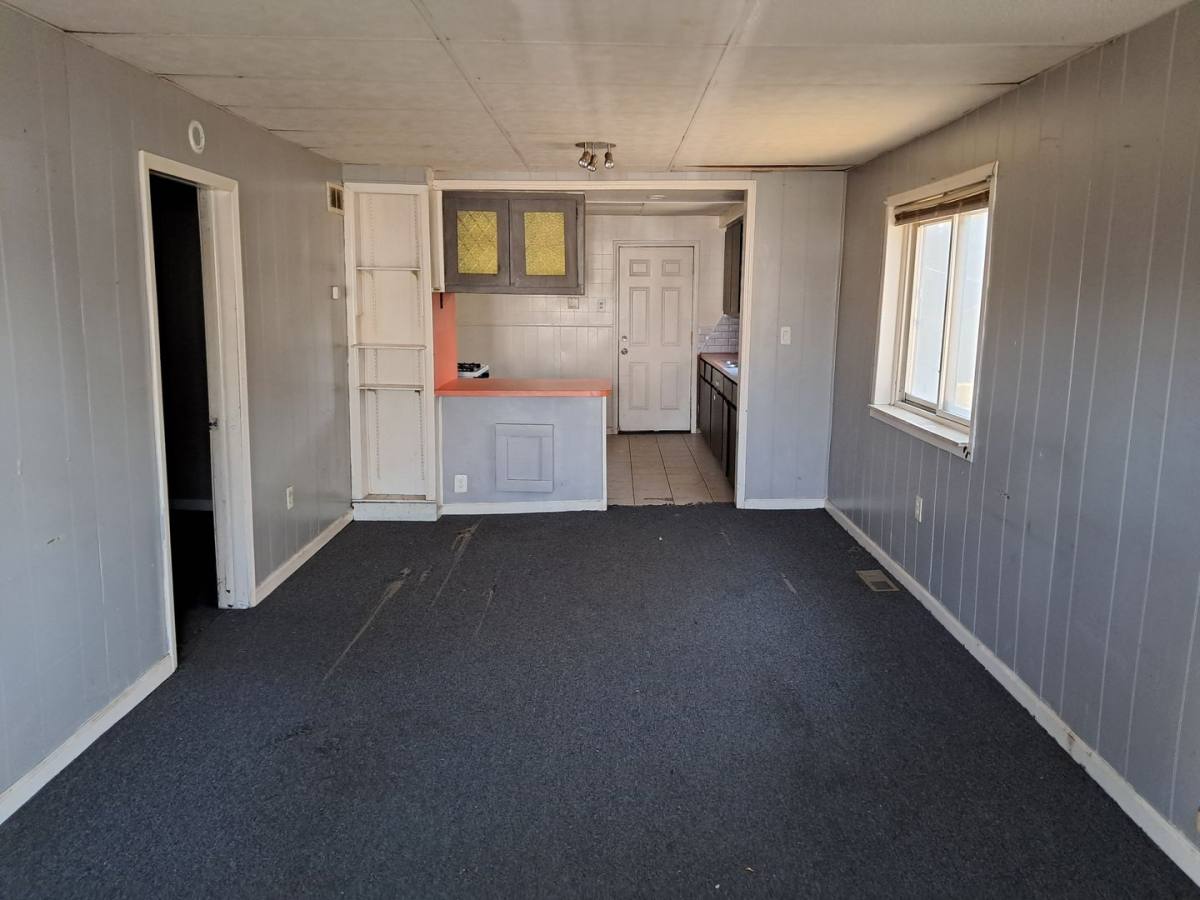 House for rent at 72 E Henry St, River Rouge, MI 48218