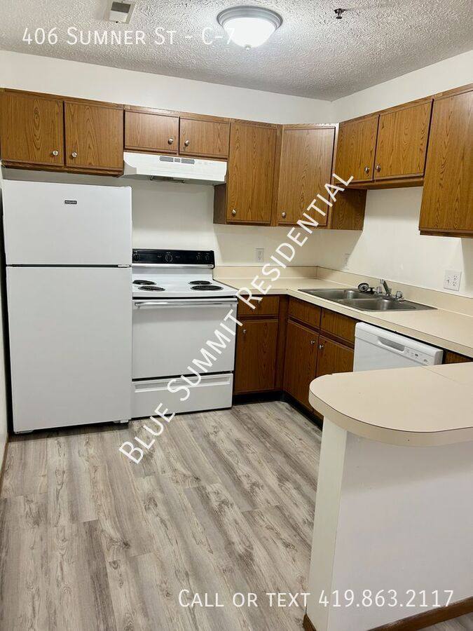 Apartment for rent at 406 Sumner St #C-7, Akron, OH 44304