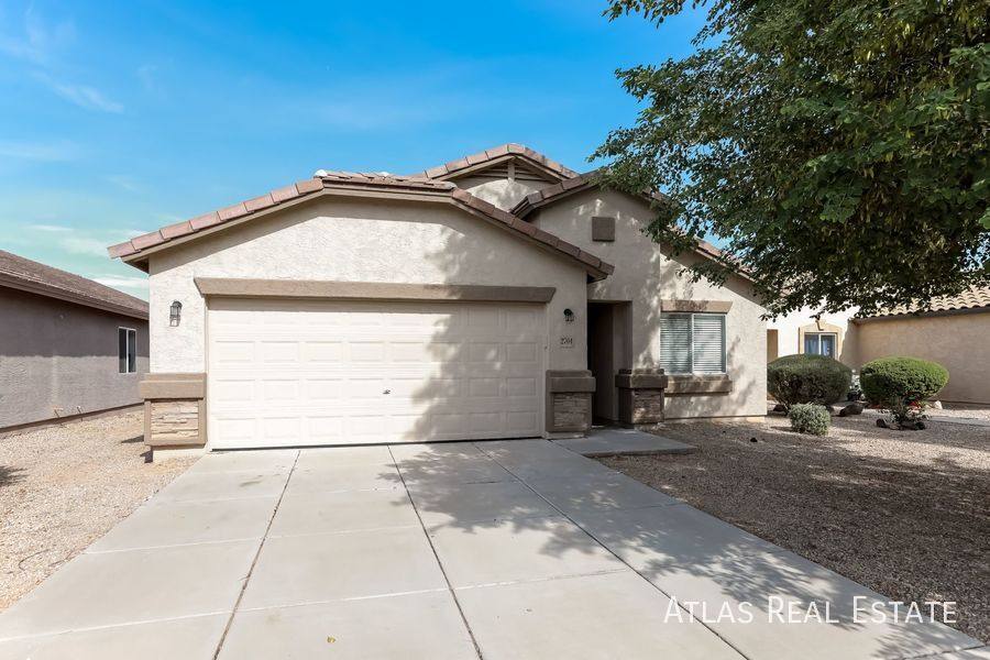 House for rent at 2704 E Bagdad Rd, San Tan Valley, AZ 85143
