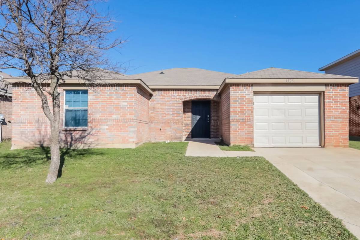 House for rent at 9723 Checota Dr, Dallas, TX 75217