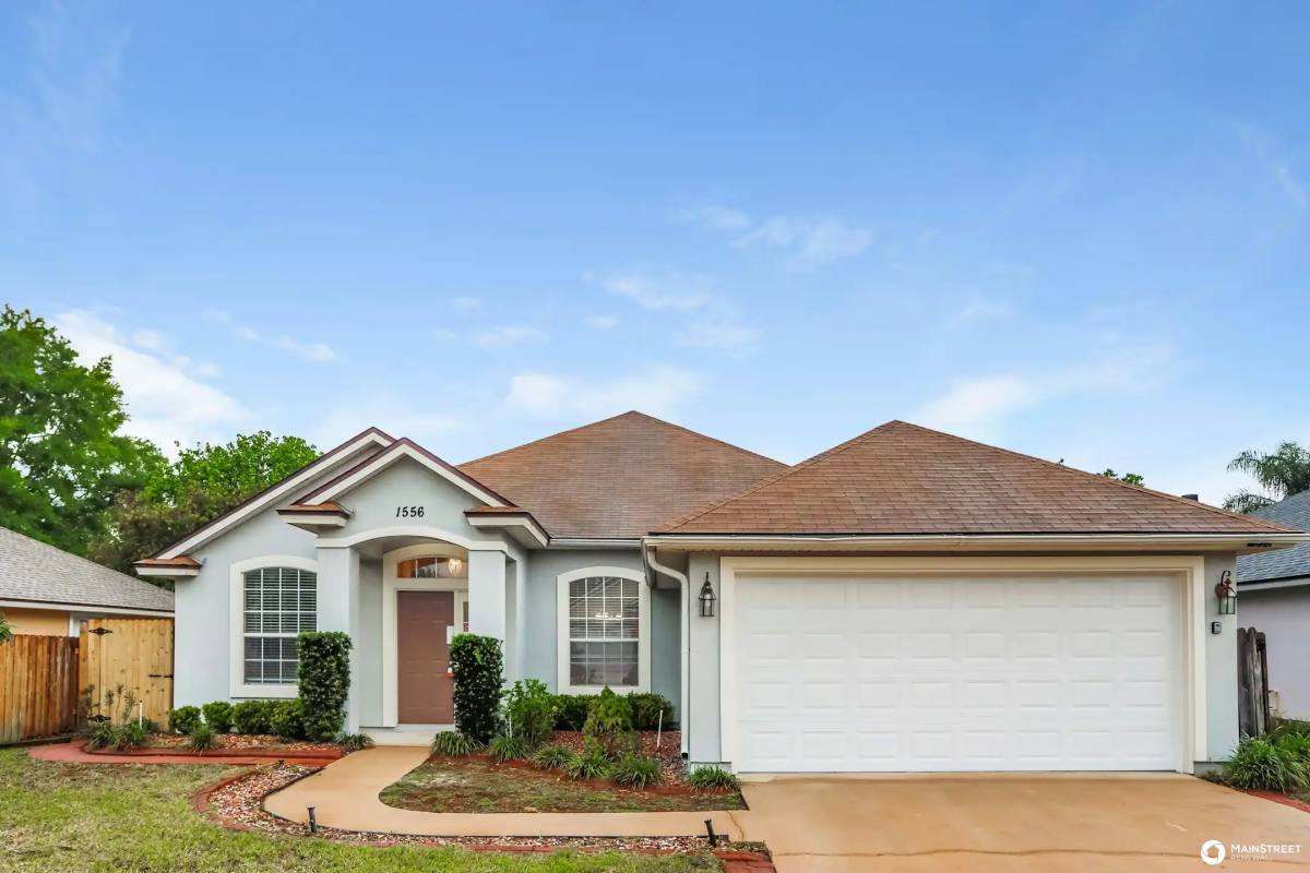 House for rent at 1556 Glen View St, Middleburg, FL 32068