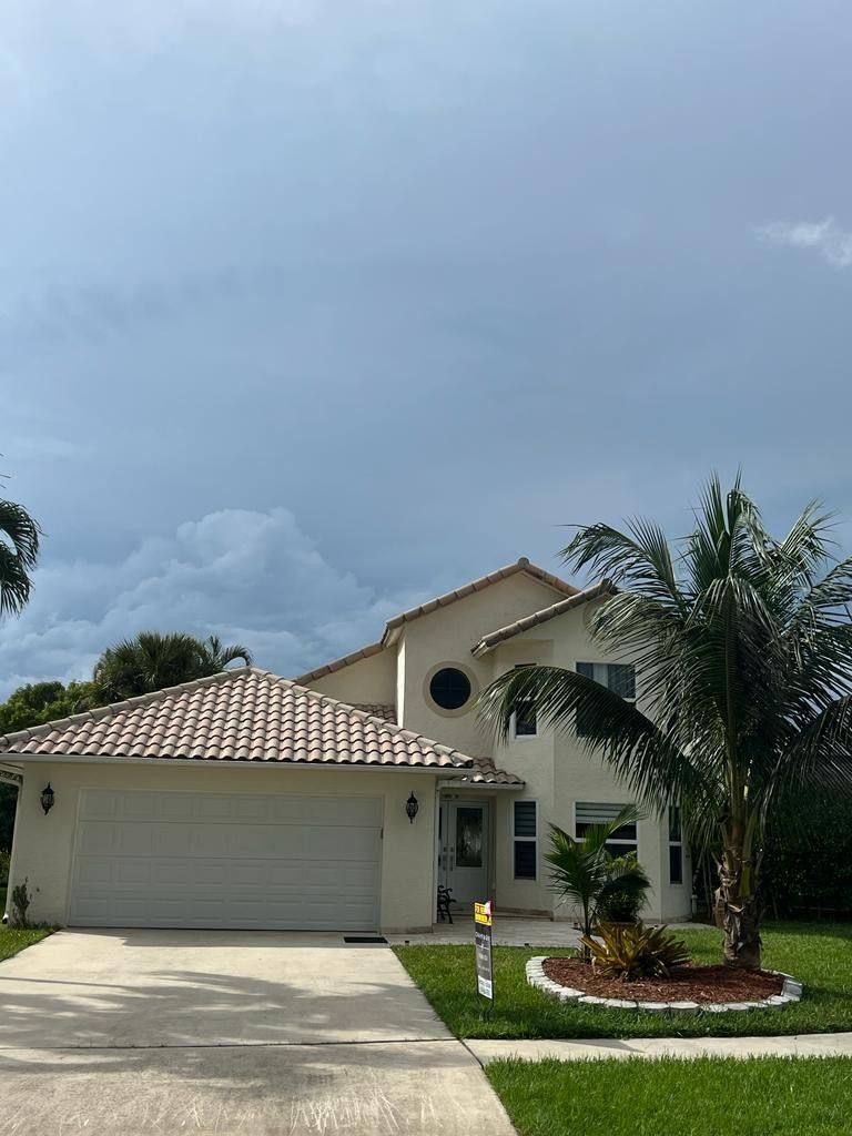 House for rent at 10410 Islander Dr, Boca Raton, FL 33498