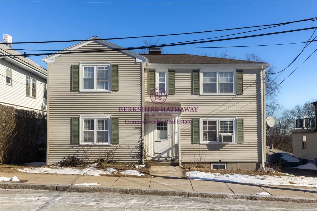 Apartment for rent at 34 Weeks Ave #2, Roslindale, MA 02131