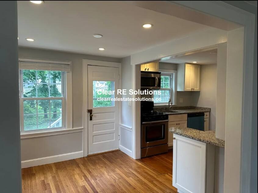 Apartment for rent at 991 Massachusetts Ave, Lexington, MA 02420