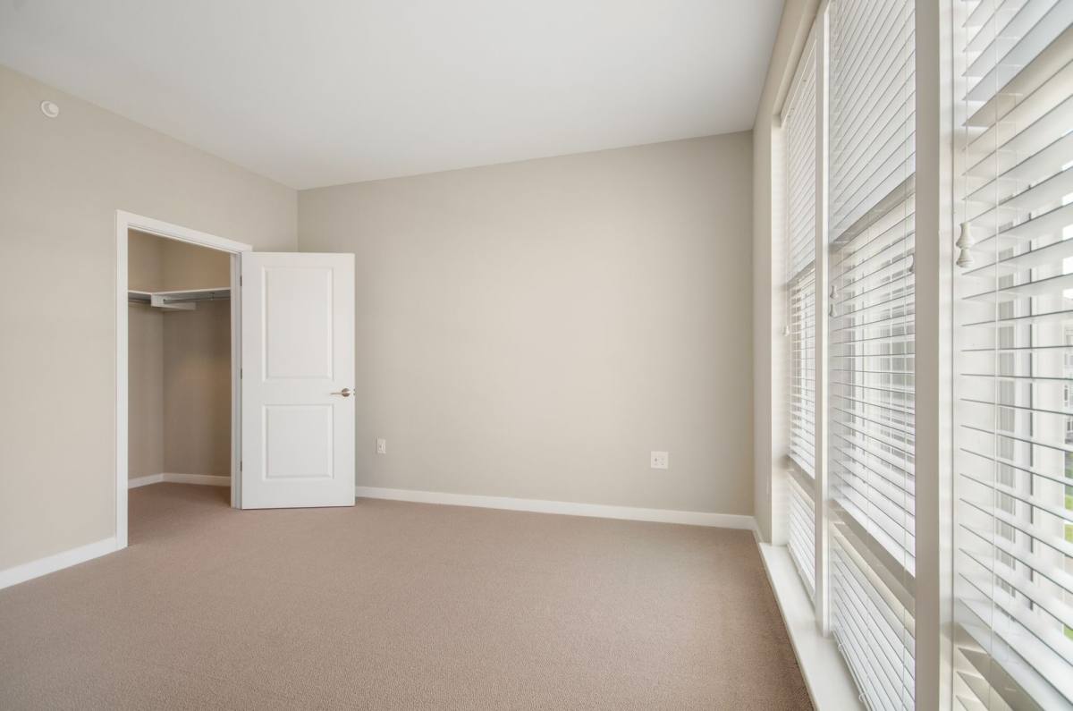 Apartment for rent at 2100 Haddonfield Rd, Pennsauken, NJ 08110