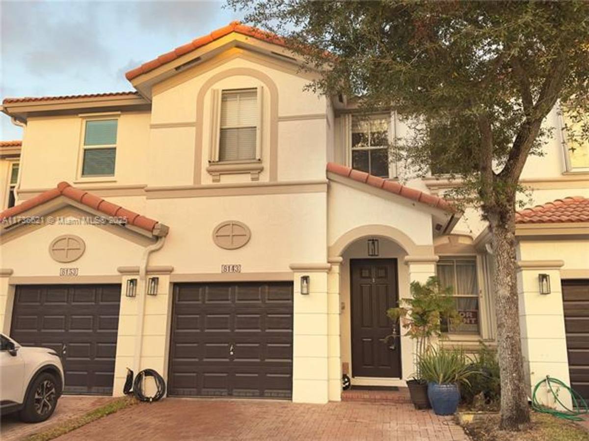 Townhouse for rent at 8143 NW 107th Path, Miami, FL 33178