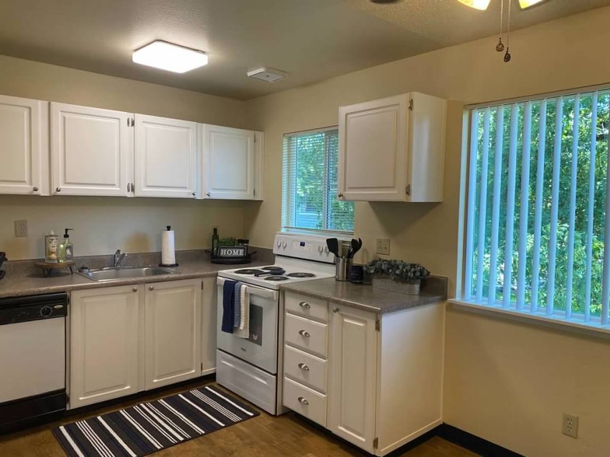 Apartment for rent at 8860 SE Flavel St, Portland, OR 97266