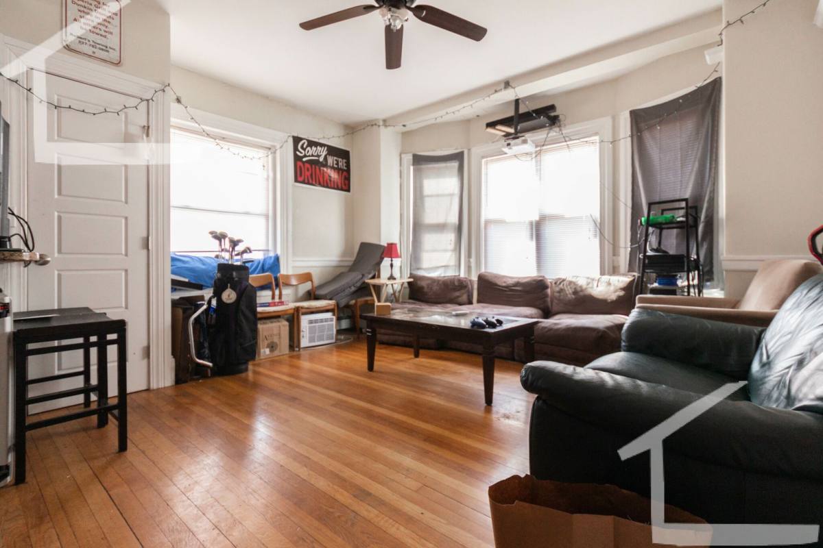 Apartment for rent at 326 Washington St #2, Brighton, MA 02135