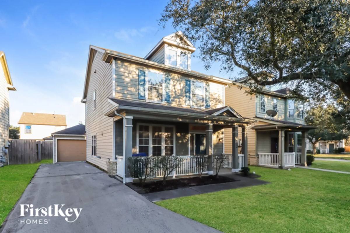 House for rent at 6210 Scotchwood Dr, Katy, TX 77449