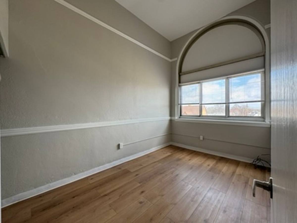Apartment for rent at 316 N College St, Piqua, OH 45356