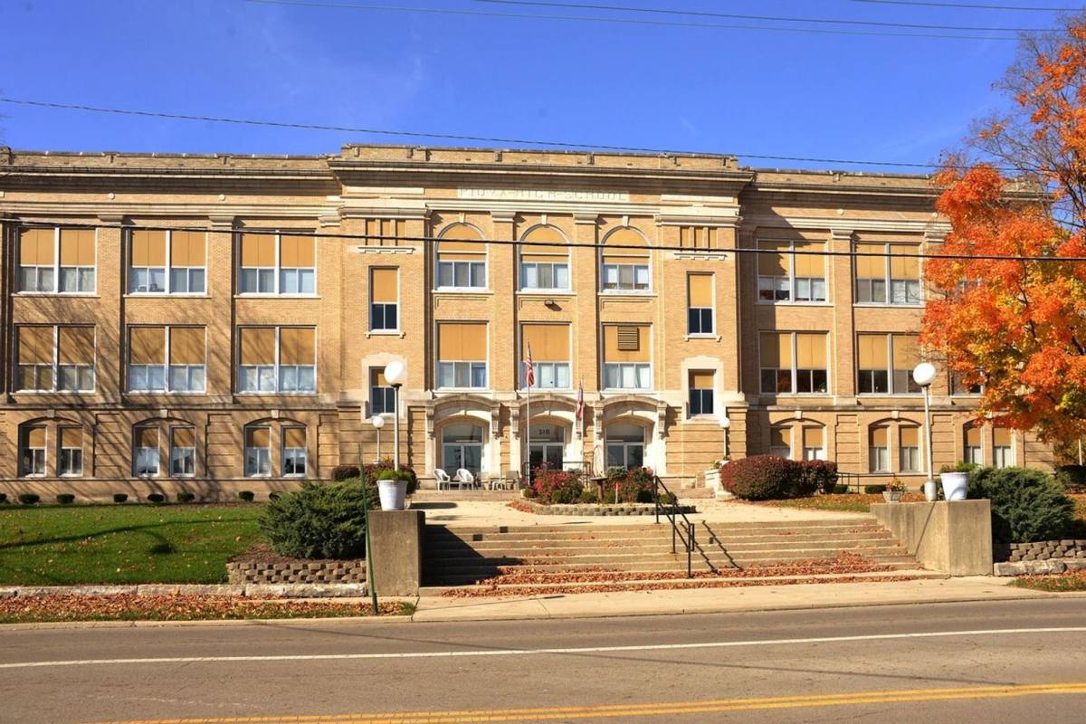 Apartment for rent at 316 N College St, Piqua, OH 45356