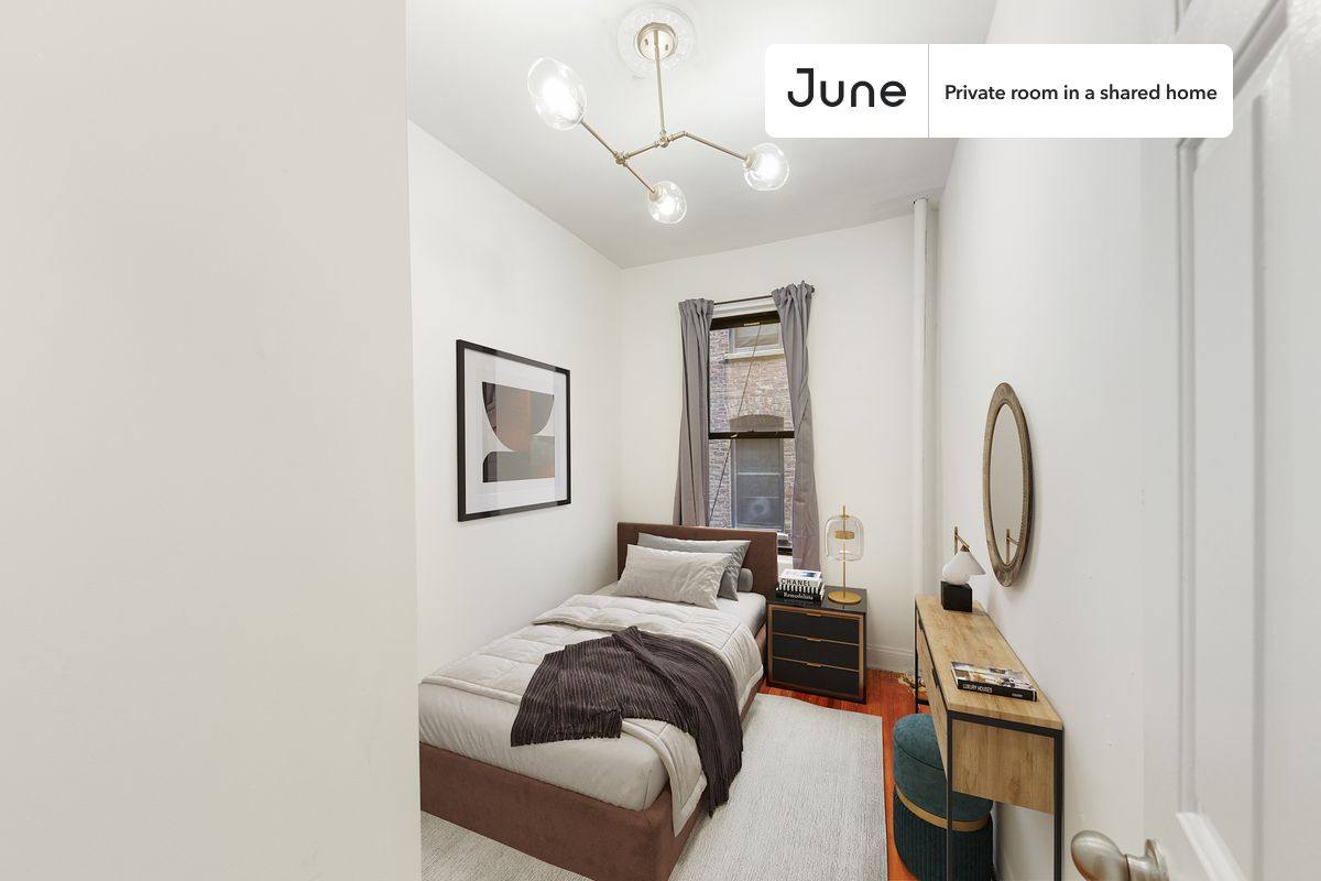 Apartment for rent at 225 W 109th St, New York, NY 10025