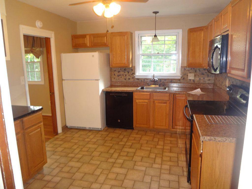 House for rent at 112 Sypherd Dr, Newark, DE 19711