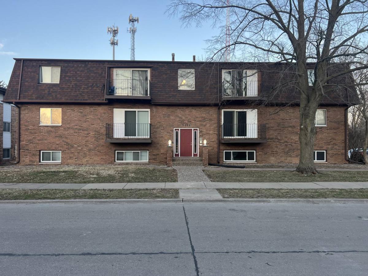 Apartment for rent at 3070 4th St #12, Moline, IL 61265