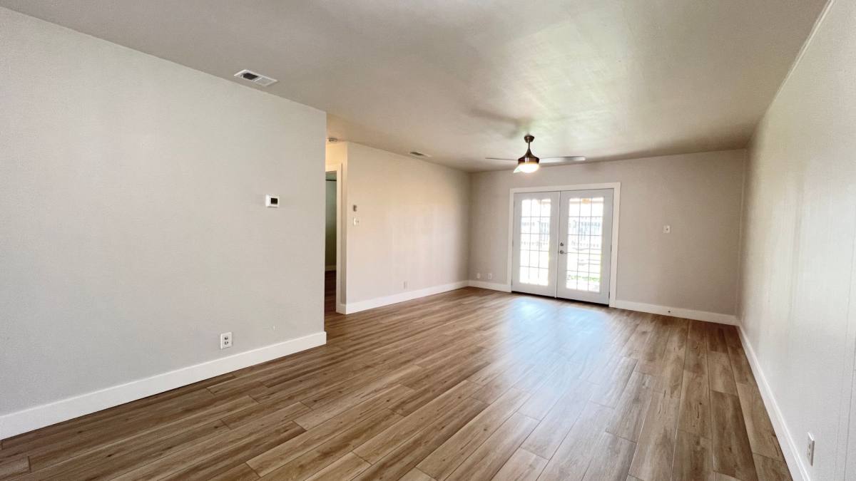 Townhouse for rent at 11208 Renel Dr, Austin, TX 78758