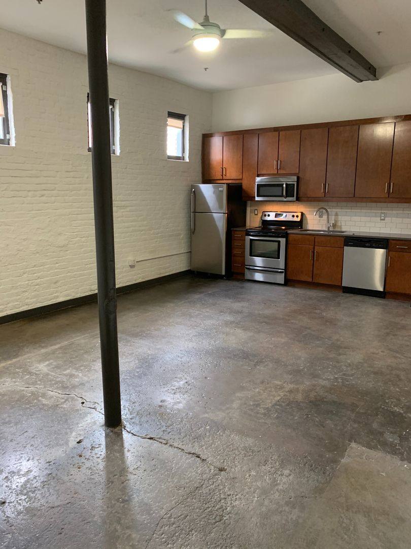 Apartment for rent at 703 N Harrison St, Richmond, VA 23220