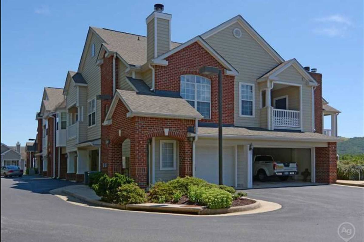 Apartment for rent at 825 Beverley Dr, Charlottesville, VA 22911