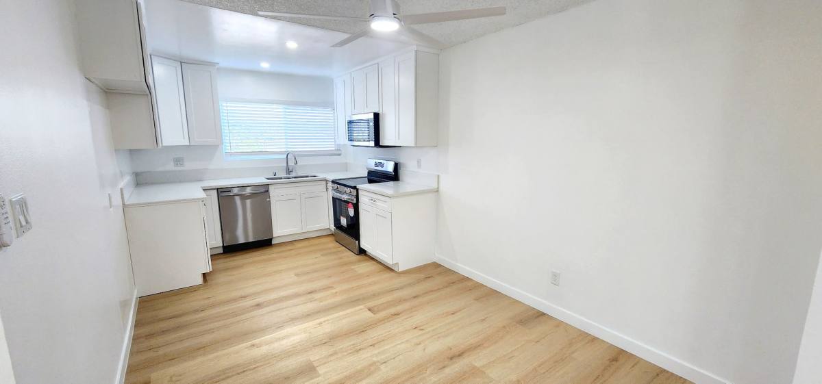 946 - 950 Beach Ave, Inglewood, CA 90302