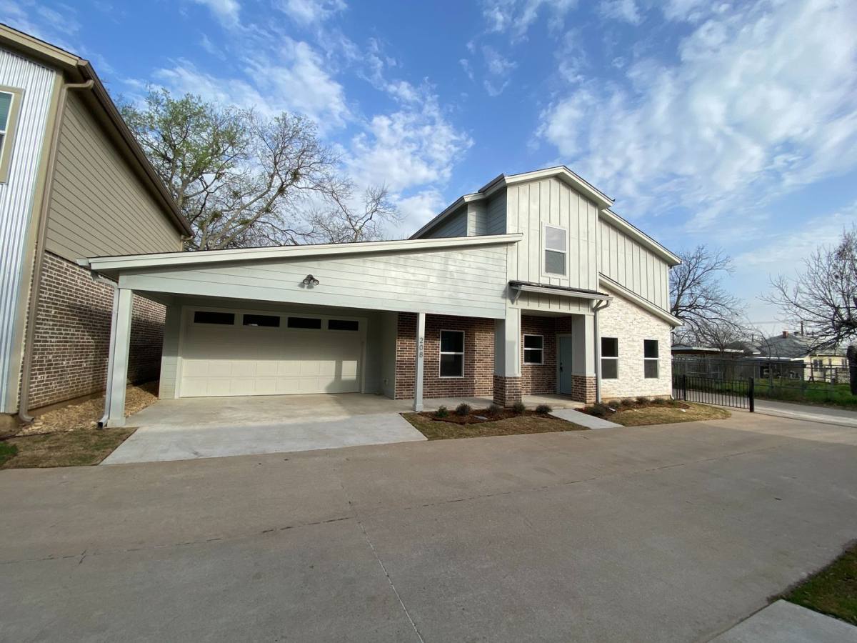 House for rent at 407 Bosque Blvd, Waco, TX 76707