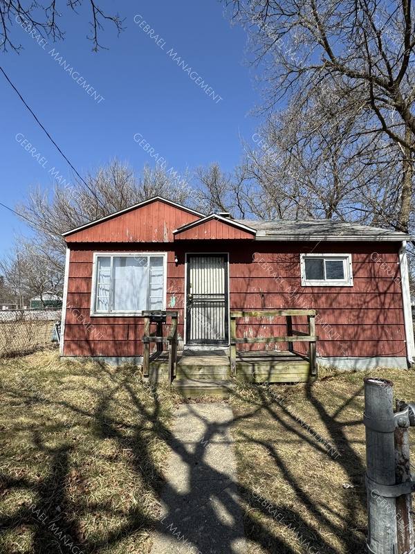 House for rent at 253 Austin Ave, Flint, MI 48505