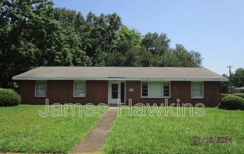 House for rent at 2663 Clement Curve, Montgomery, AL 36111