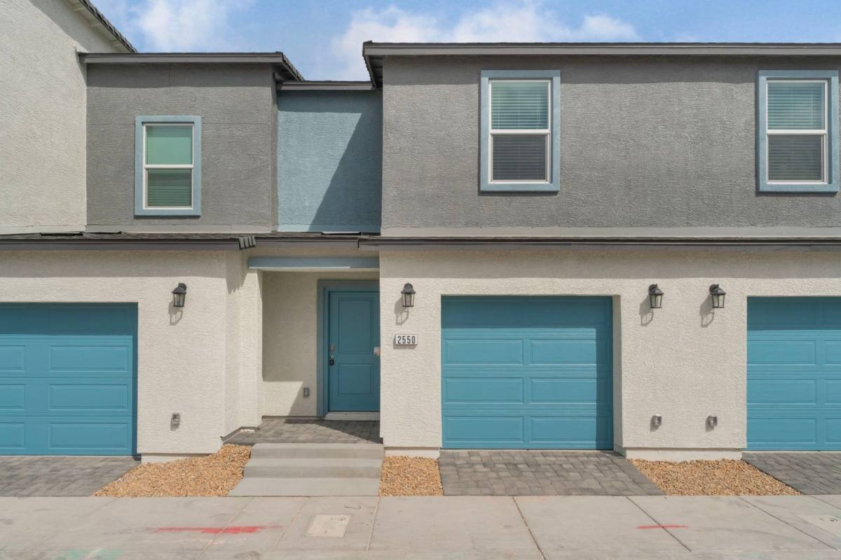 Townhouse for rent at 2550 Petunia Garden Ave, North Las Vegas, NV 89081