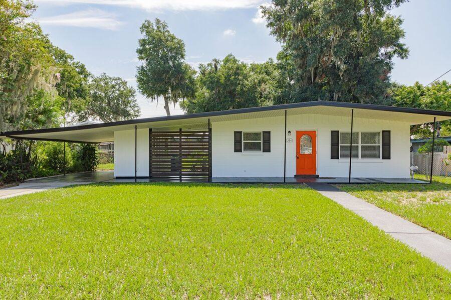 House for rent at 334 7th St SW, Winter Haven, FL 33880