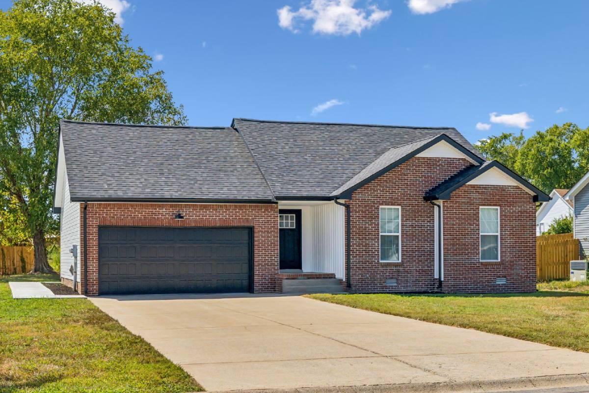 House for rent at 1824 Cottingham Court, Clarksville, TN 37042