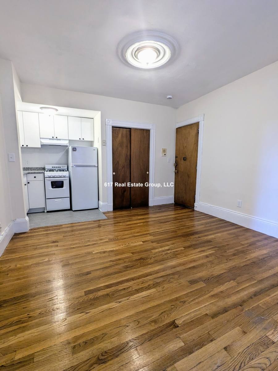 Apartment for rent at 381 Harvard St #22, Cambridge, MA 02138